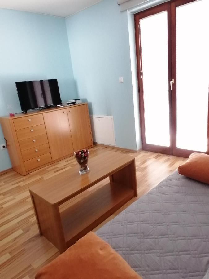 Apartment Modrina 科巴里德 外观 照片
