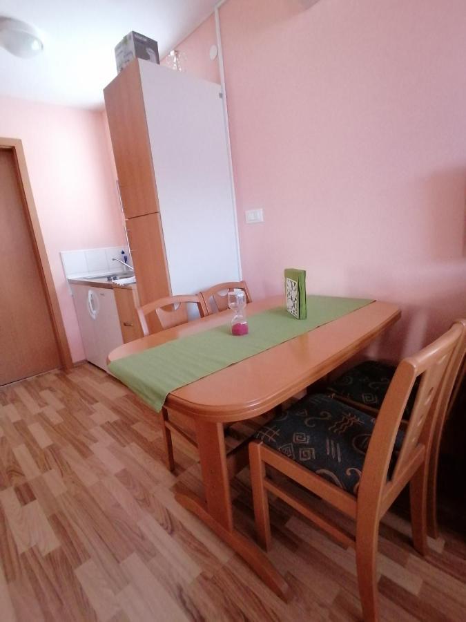 Apartment Modrina 科巴里德 外观 照片